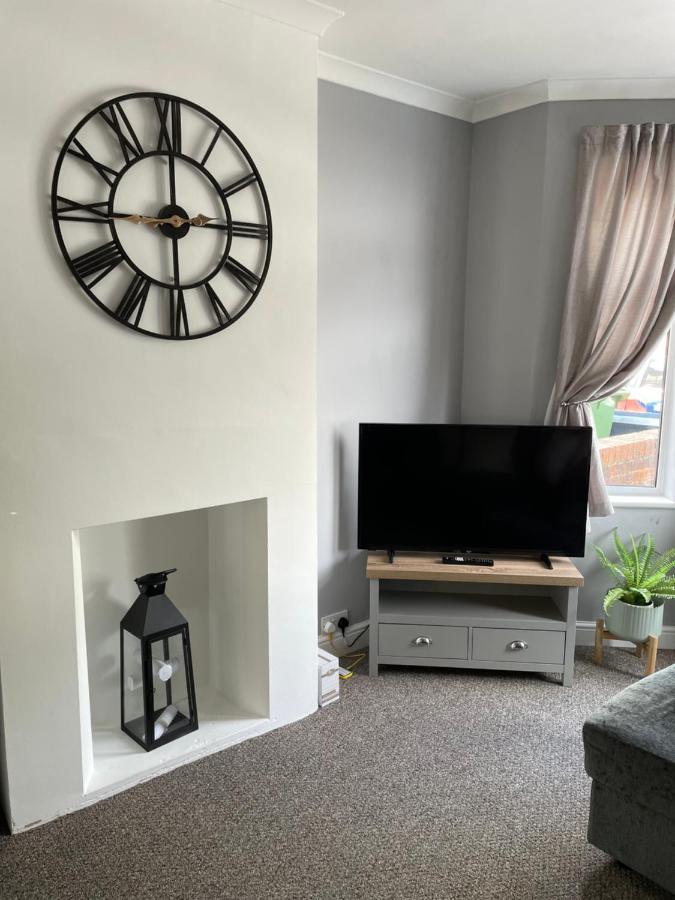 Comfy Home For Contractors And Families With Free Parking - Sage View Aldershot Exterior foto