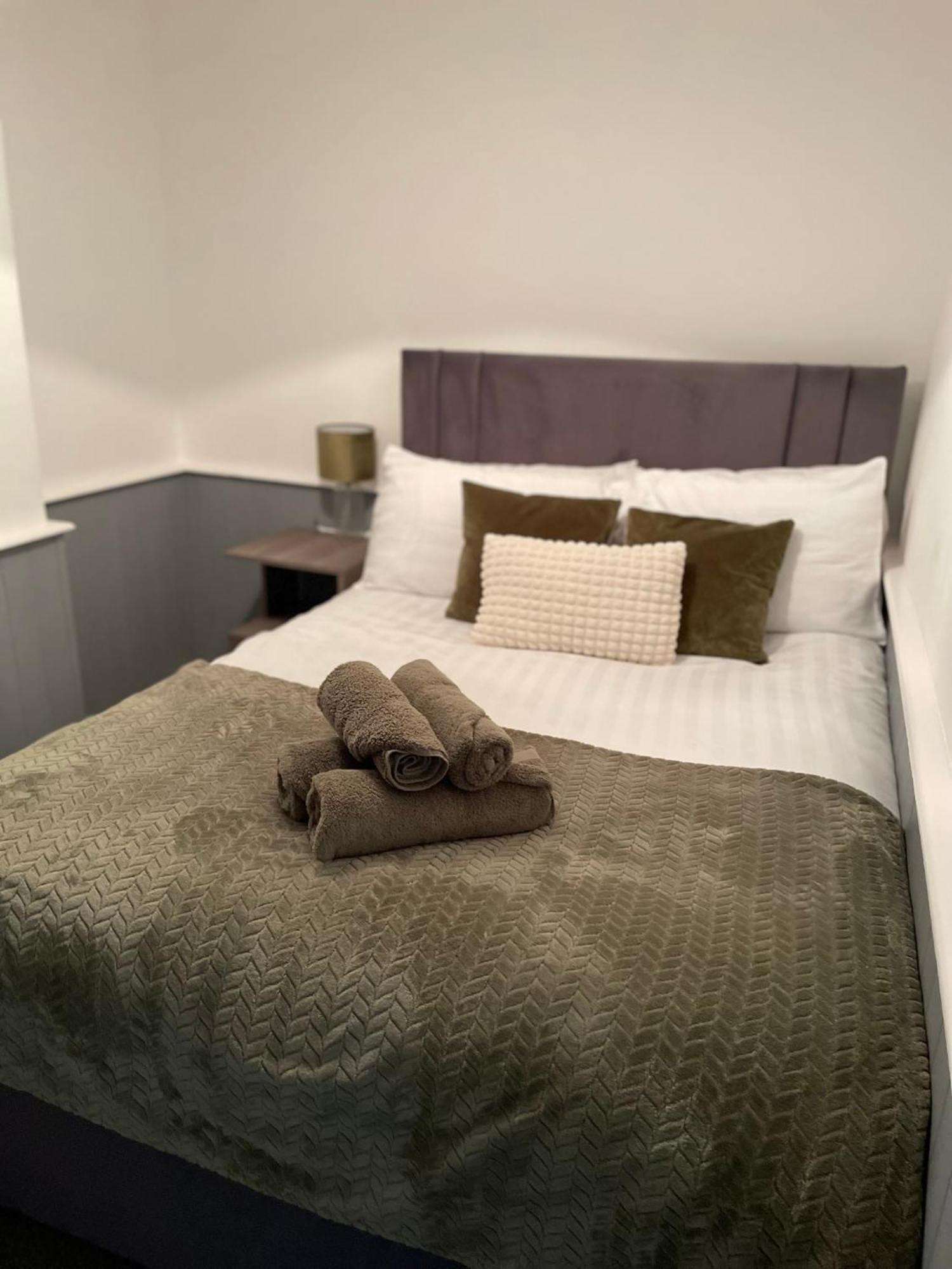 Comfy Home For Contractors And Families With Free Parking - Sage View Aldershot Exterior foto